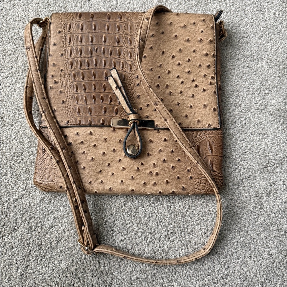 Elegant Brown Crossbody Bag